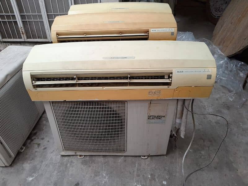 Four Mitsubishi 1.5 Ton AC in working Condition 11