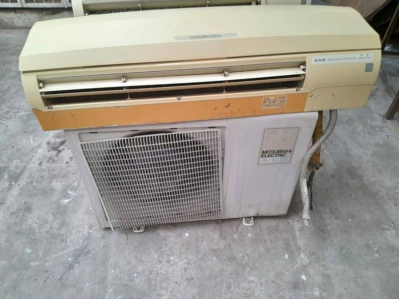 Four Mitsubishi 1.5 Ton AC in working Condition 14