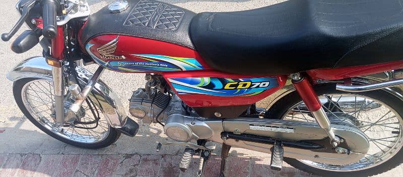 honda 70 CC for sale model 23/24 last month ki hai total genuine 4