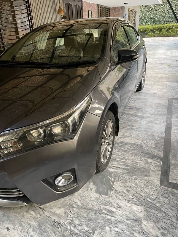 Toyota Altis Grande 2017 0