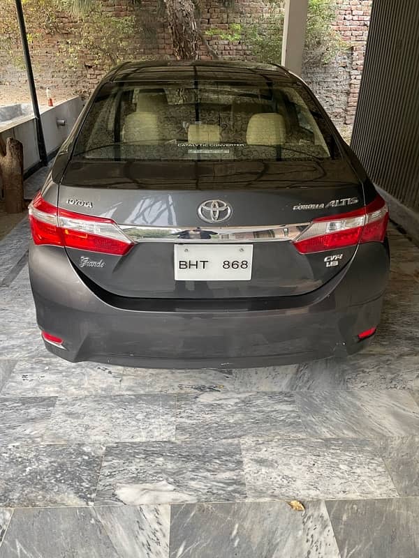 Toyota Altis Grande 2017 4