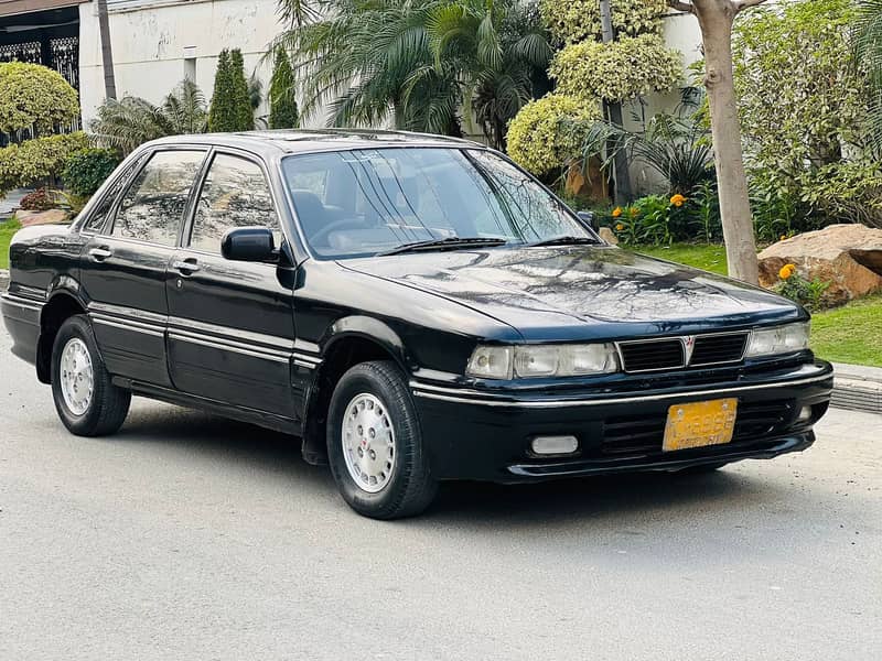 Mitsubishi Galant 1992 Totally original Mint condition 14