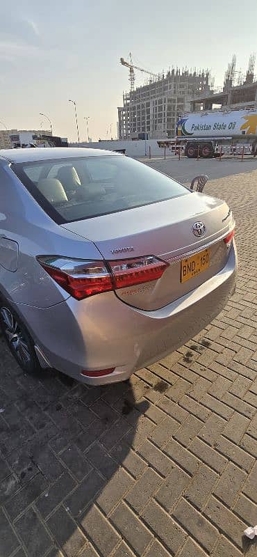 Toyota Corolla Altis 2018 4