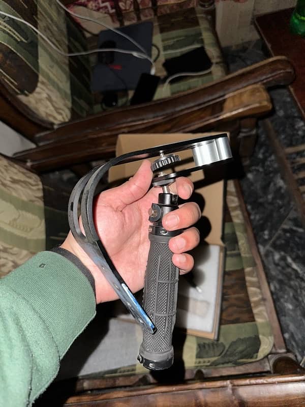 Debo Handheld Stablizer 9/10 3