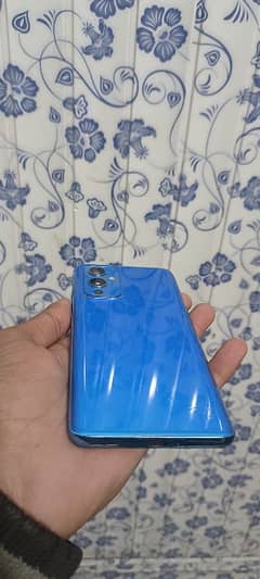 OnePlus 9 blue