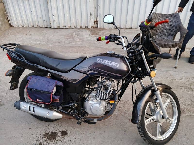 Suzuki GD 110 2