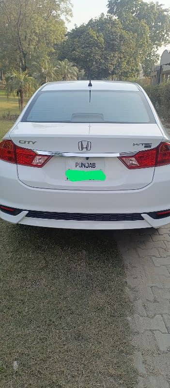 Honda City IVTEC 2024 4