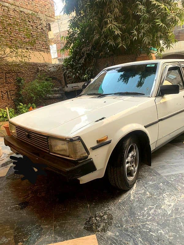 Toyota Corolla 1982 10