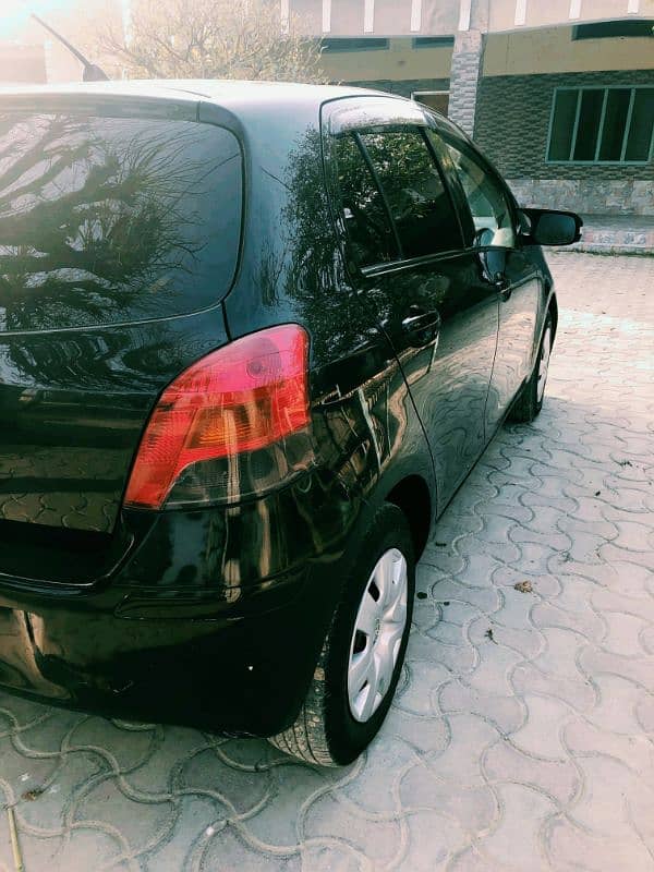 Toyota Vitz 2009 8