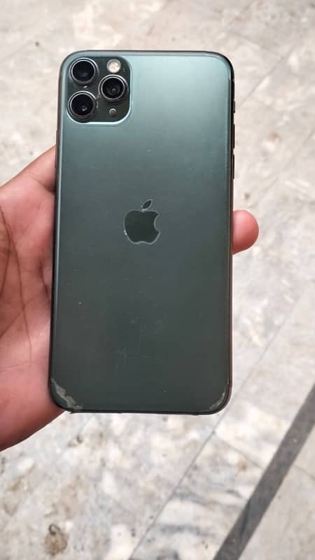 IPhone 11 Pro Max 256 gb non Pta . Battery change. panel doted 6