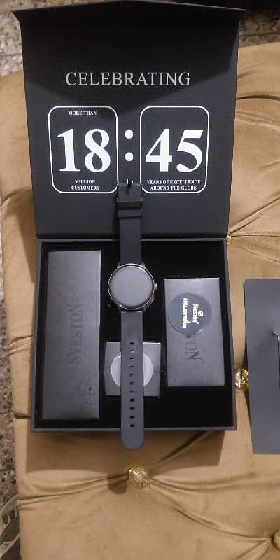 Brand New Seveston Valentina smart watch 0