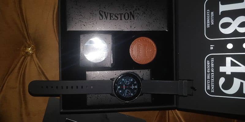 Brand New Seveston Valentina smart watch 8