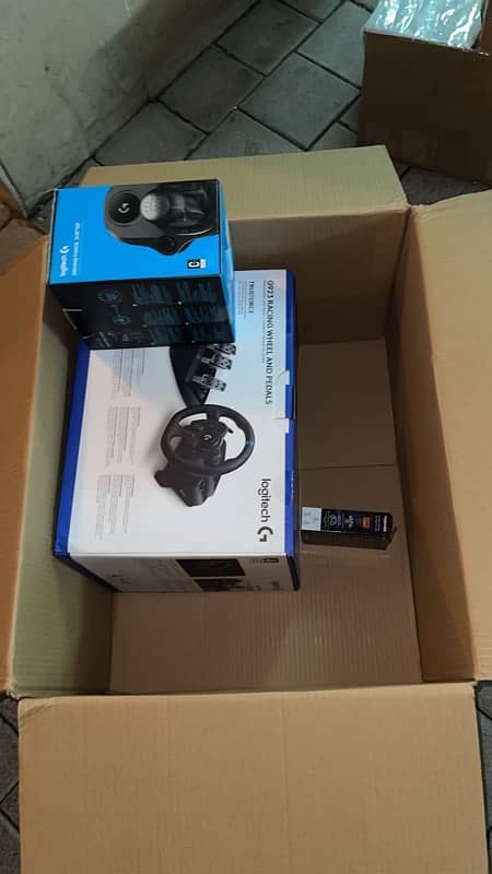 Logitech G923 with shifter (Playstation/PC version) 0