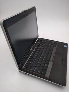 dell laptop xt3 i3 / 2gn