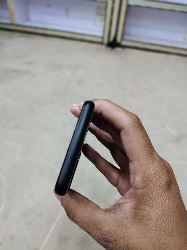 pixel 4 No open repair 1