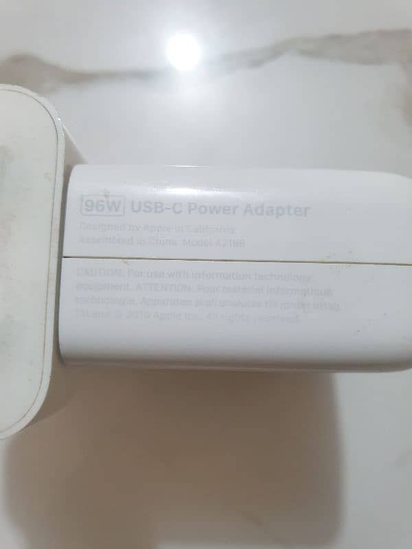 Apple MacBook charger 5