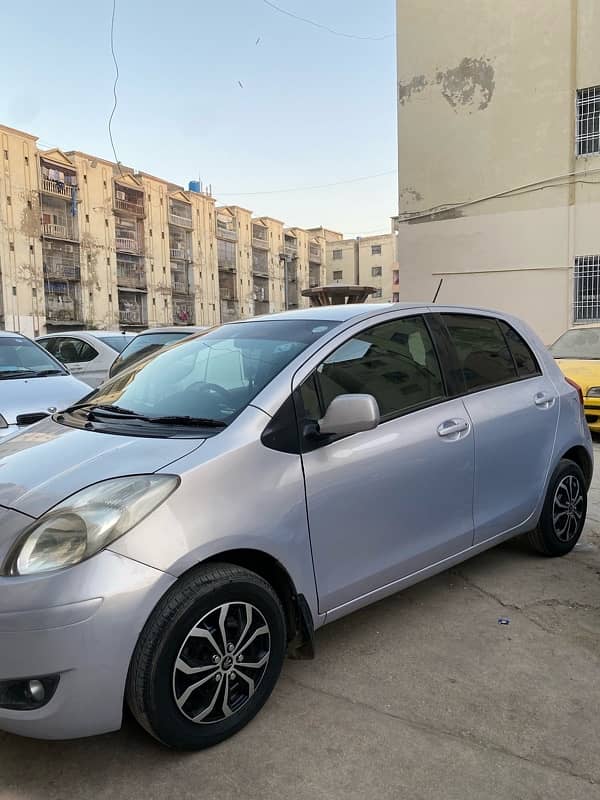 Toyota Vitz 2012 8