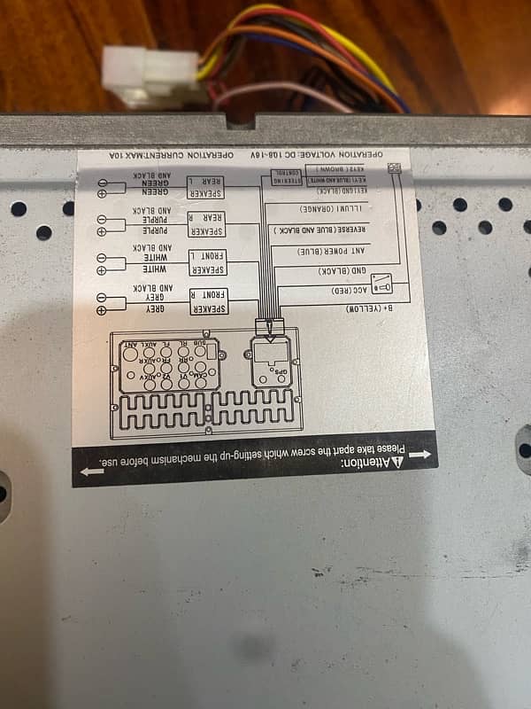 COROLLA LCD 4