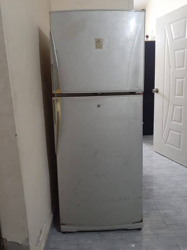 Dawlence Signature Refrigerator/Fridge [Excellent Condition] 1