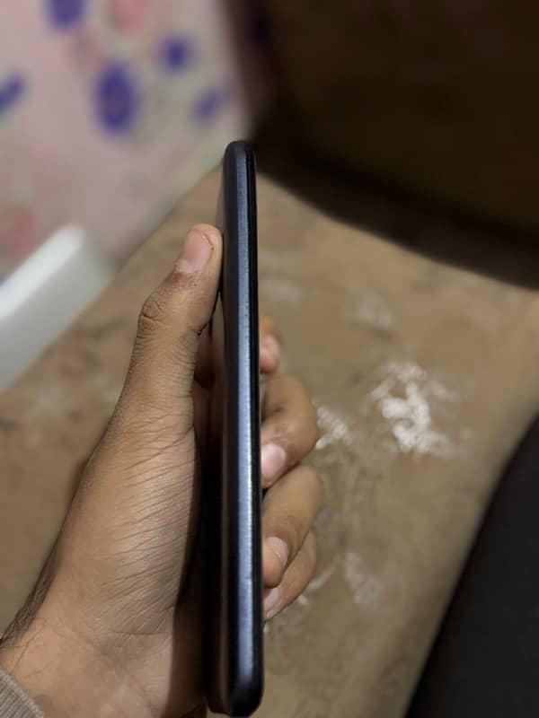 itel A49  2/32 GB 5