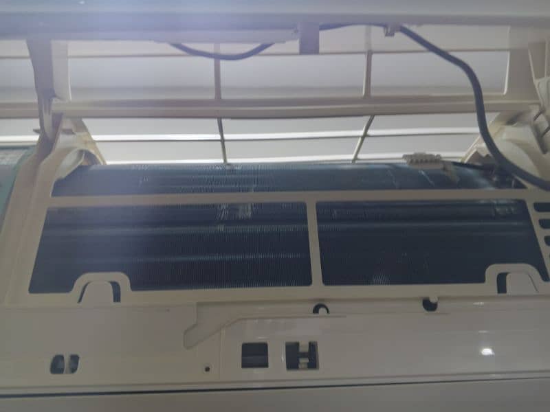 orient 1.5 ton DC inverter 1