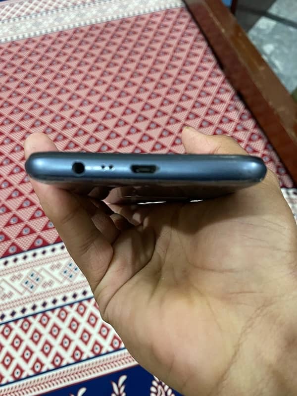 realme c11 4/64 all ok 10/10 no open no repair  with box 2