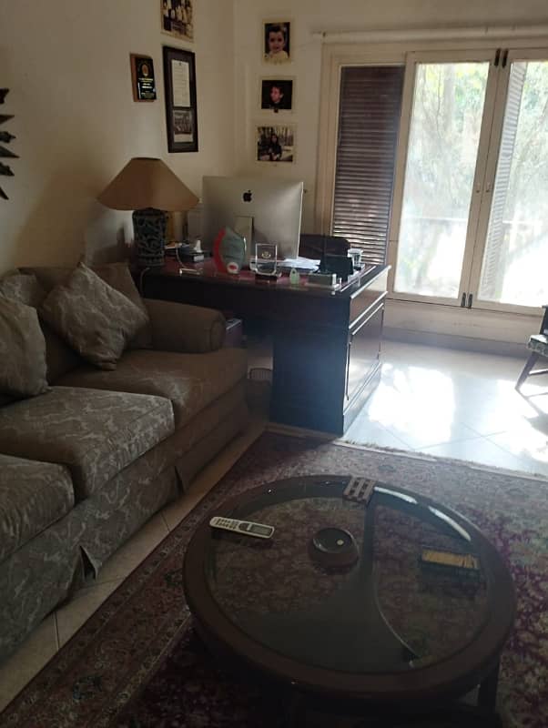 Well-Maintained 1000 Yards Bungalow for Sale in DHA Phase 5 23