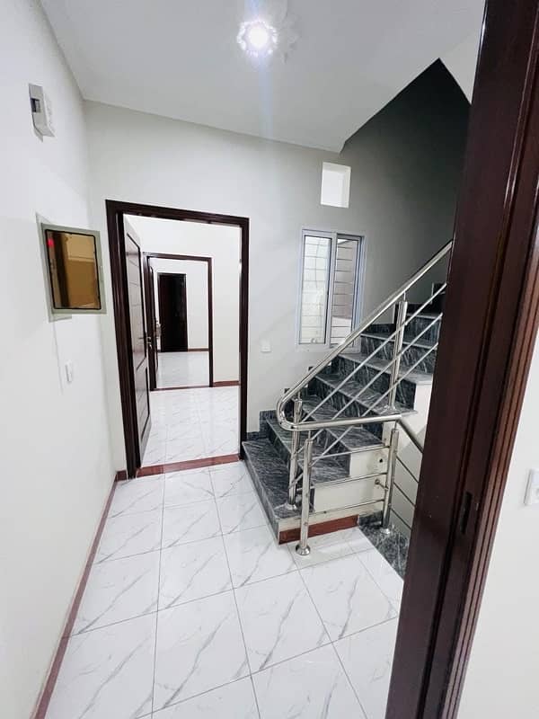 3 marla new full house for rent in johar town 0