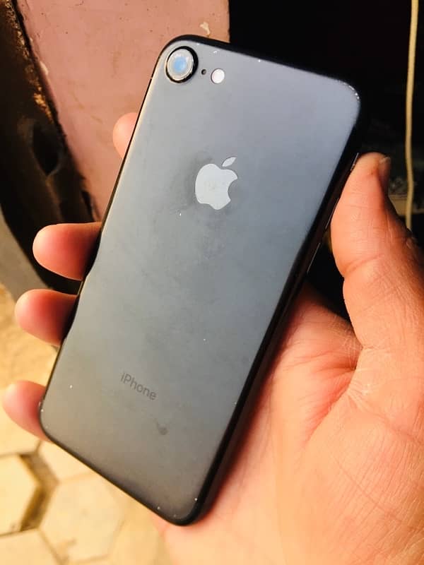 iPhone 7 Non PTA 128 GB 6