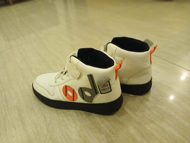 Outfitters Original Shoes / Shoes / Boys shoes 1