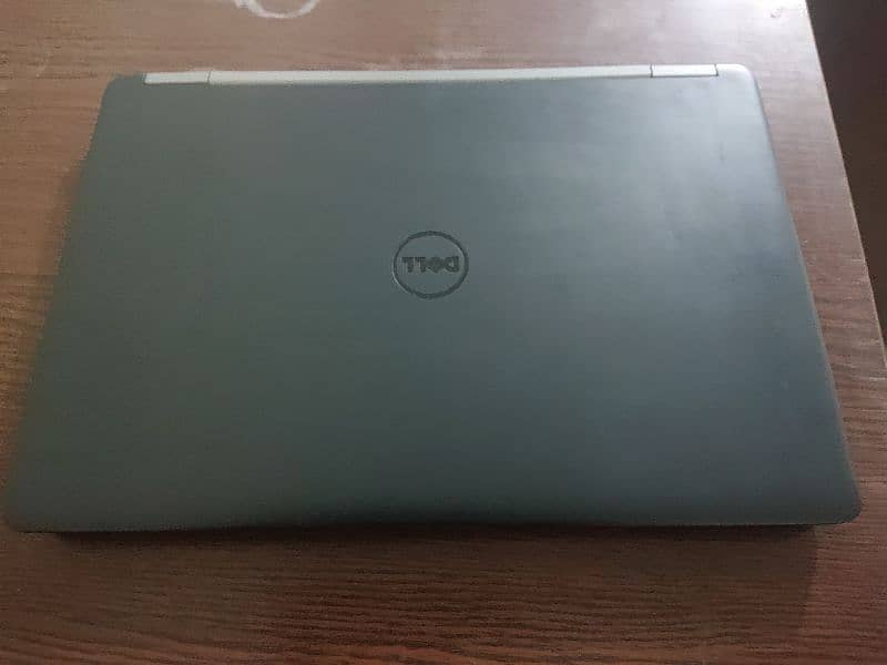 Dell Latitude core i5 6th gen 1