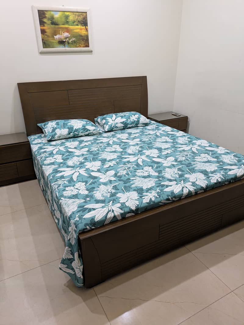 King Size Bed / Side Tables  / cupboard / bedroom furniture for sale 1