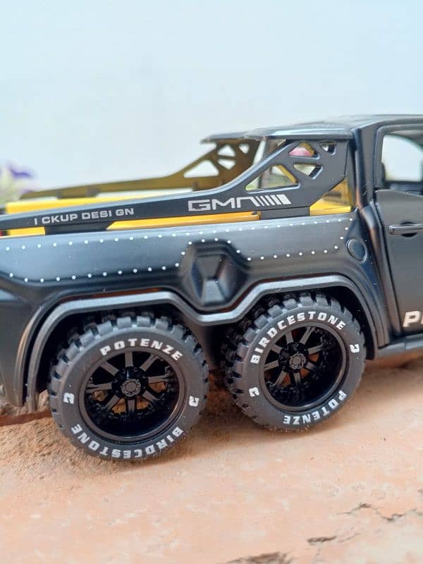 Mercedes Benz X-Class EXY 6x6 Diecast scale model 2