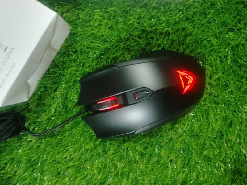 Professionl Gaming Mouse RGB Mouse 2