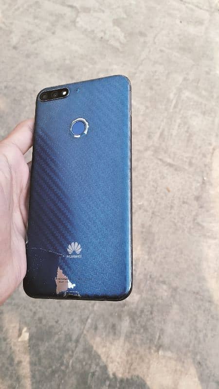 Huawei y7 Prime 4