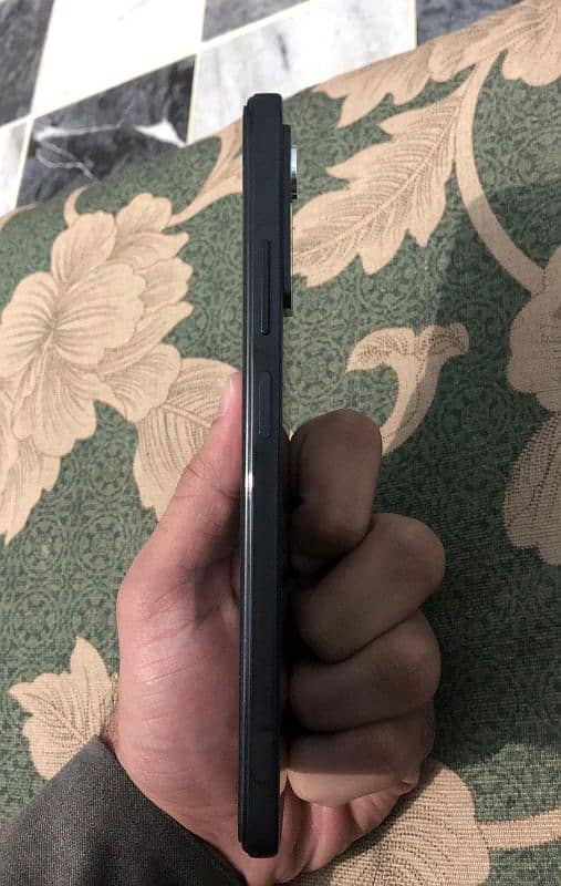 Xiaomi Redmi Note 12 Pro 4