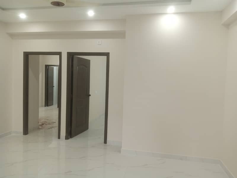 Hamza Tower Apartment For Rent 1