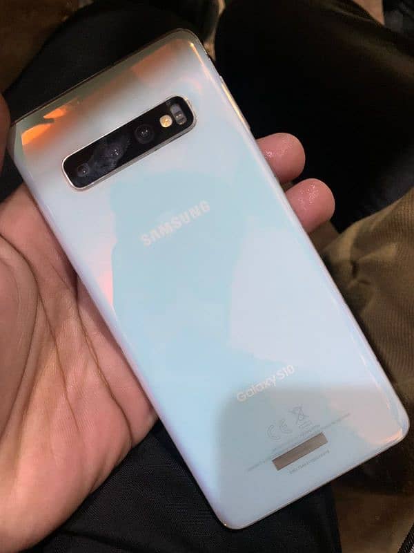 Samsung s10 8 128 10/9 patch 4