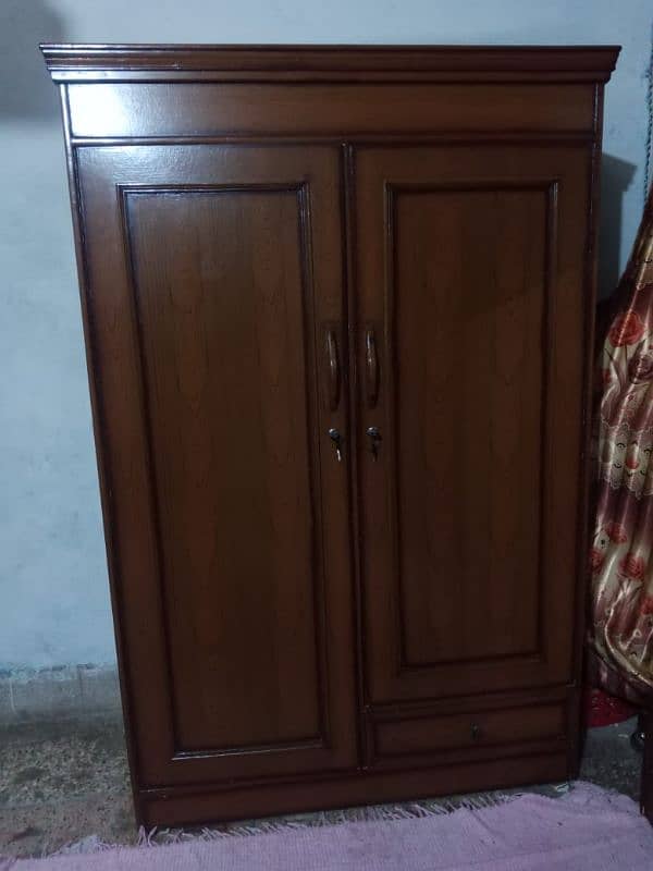 Wooden Almira for Sale 0