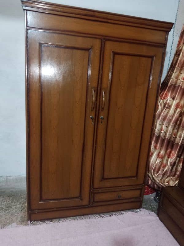 Wooden Almira for Sale 5