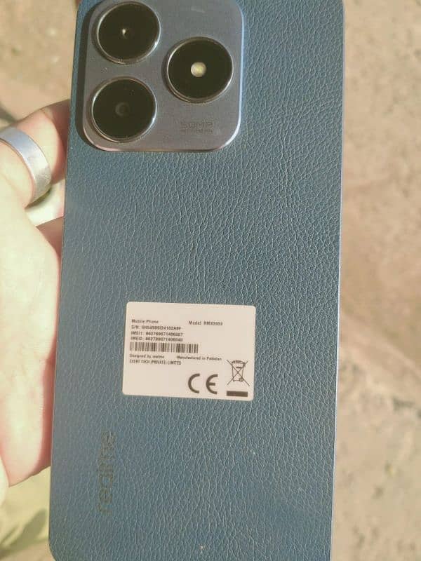 realme c63 far sall 8gb ram 128gb momre 1