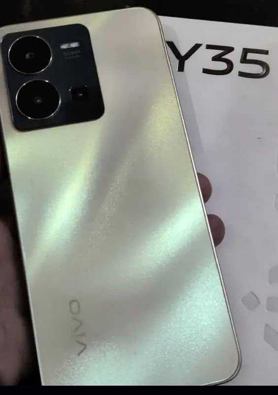 vivo y35 2