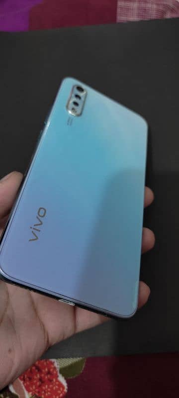 VIVO S1 2