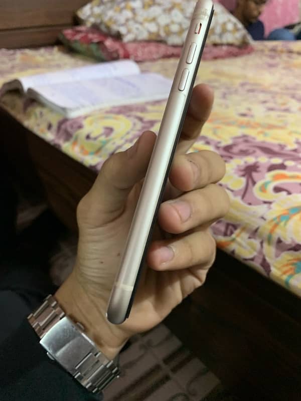 Iphone 11 FU non pta White colour with box 4