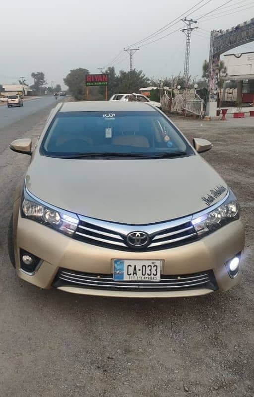 Toyota Altis Grande 2014 1