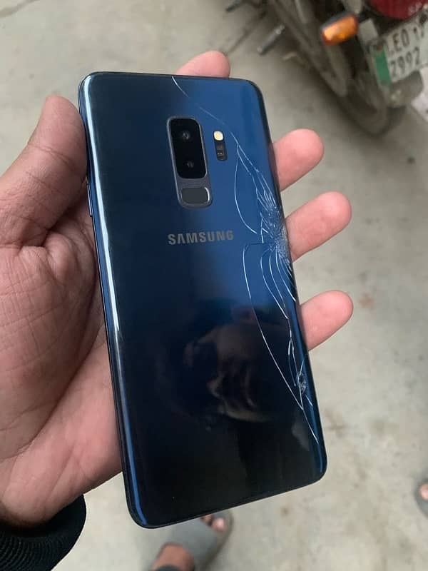 samsung s9+  256 Gb 2