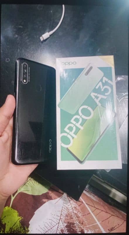 OPPO A31 0