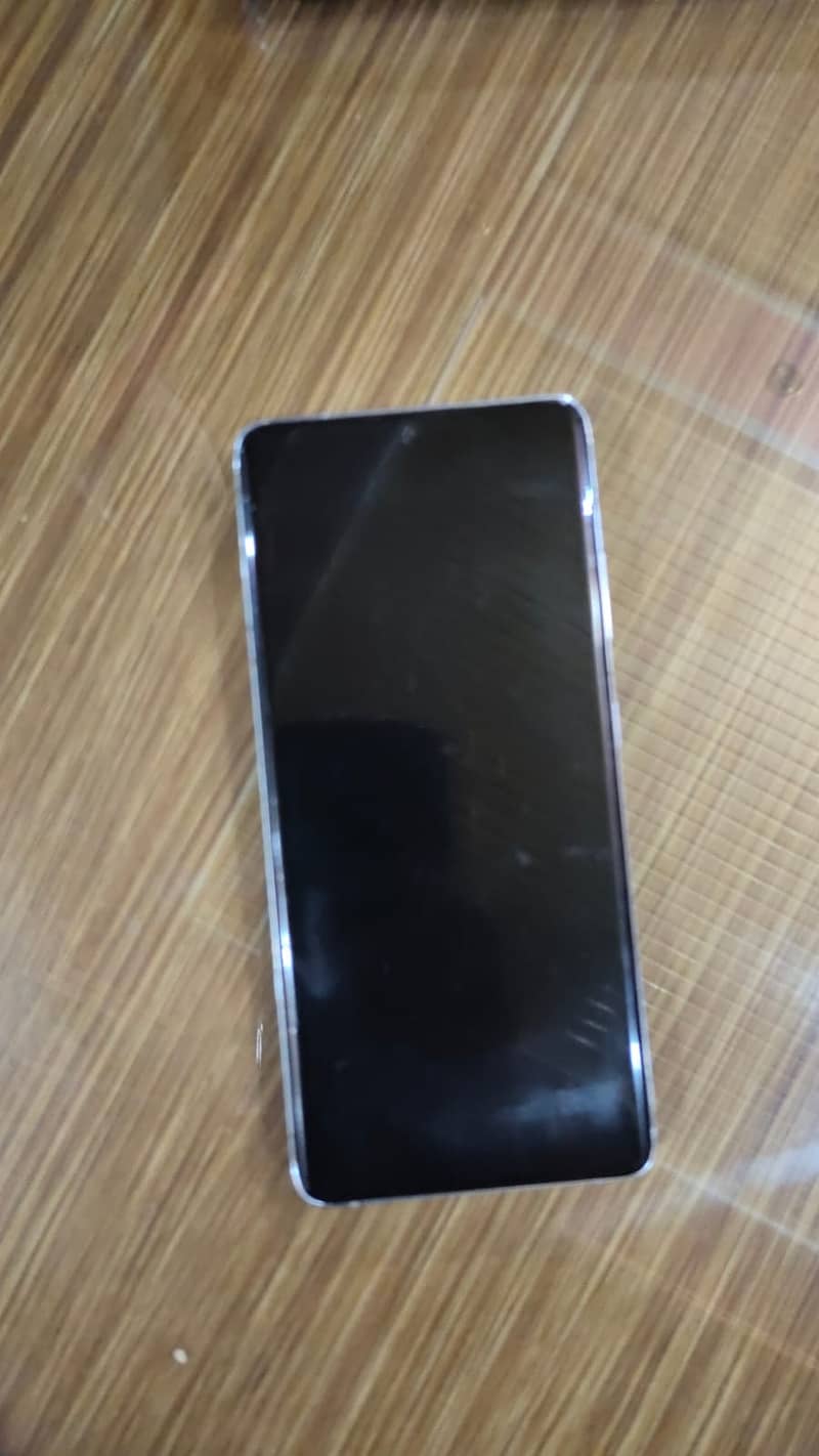 Samsung Mobile S21 Ultra non pta 2