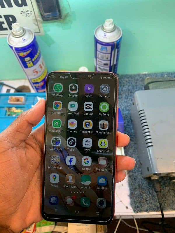 URGENT SALE  vivo y83 1