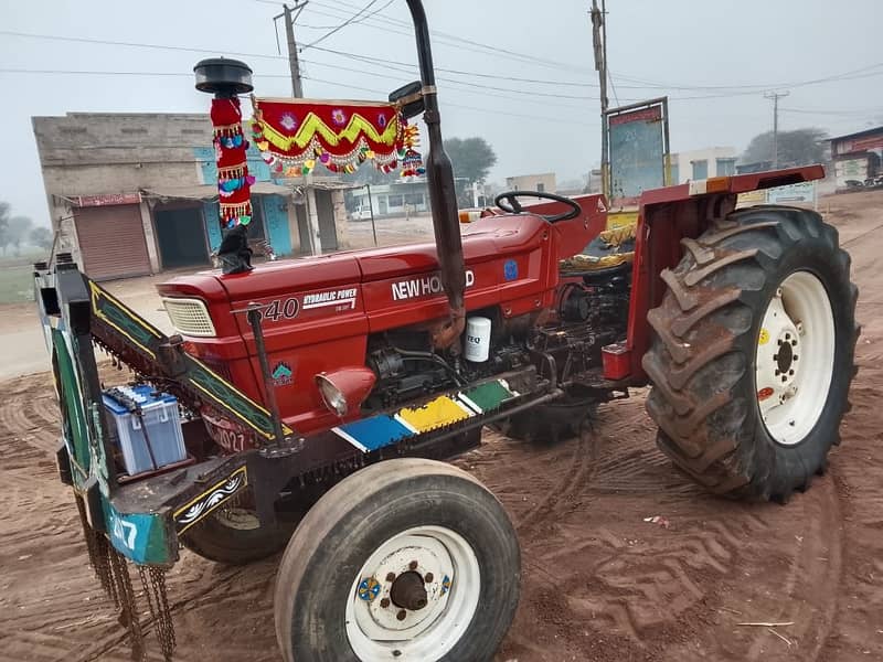 New Holland Tractor Model 2011 1